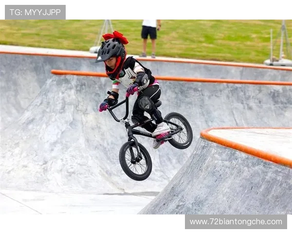 成都极限运动队战术创新引领极限运动新潮流排名跃升至新高 成都极限运动队战术创新引领极限运动新潮流排名跃升至新高