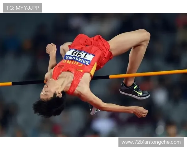 成都篮球队逆袭之路揭秘：从低谷到巅峰的精彩赛事回顾